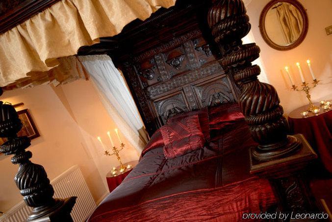 Two Bridges Hotel Екстер'єр фото